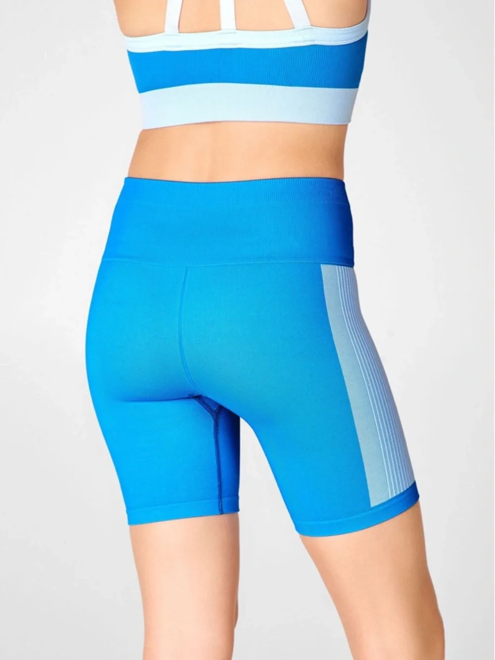 Fabletics High-Waisted Seamless Ribbed Short 7" - Picture 2 of 6